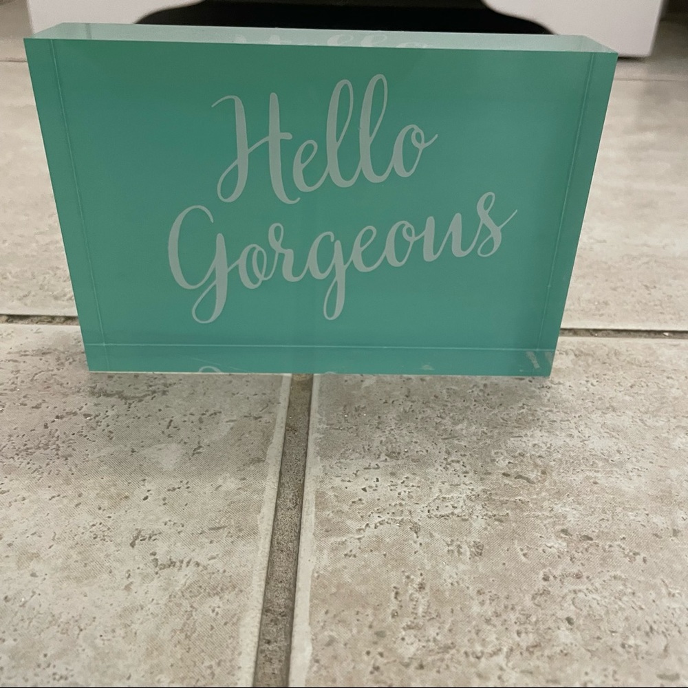 Hello Gorgeous Turquoise Block Sign - Picture 2 of 3